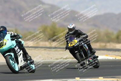 media/Apr-20-2025-CVMA (Sun) [[39090e8767]]/Race 11-500-350 Supersport (Holeshot)/